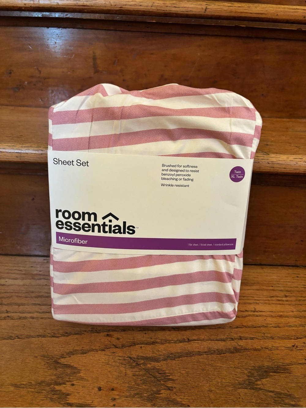 Room Essentials Pink and White Striped Microfiber Sheet Set (Twin)